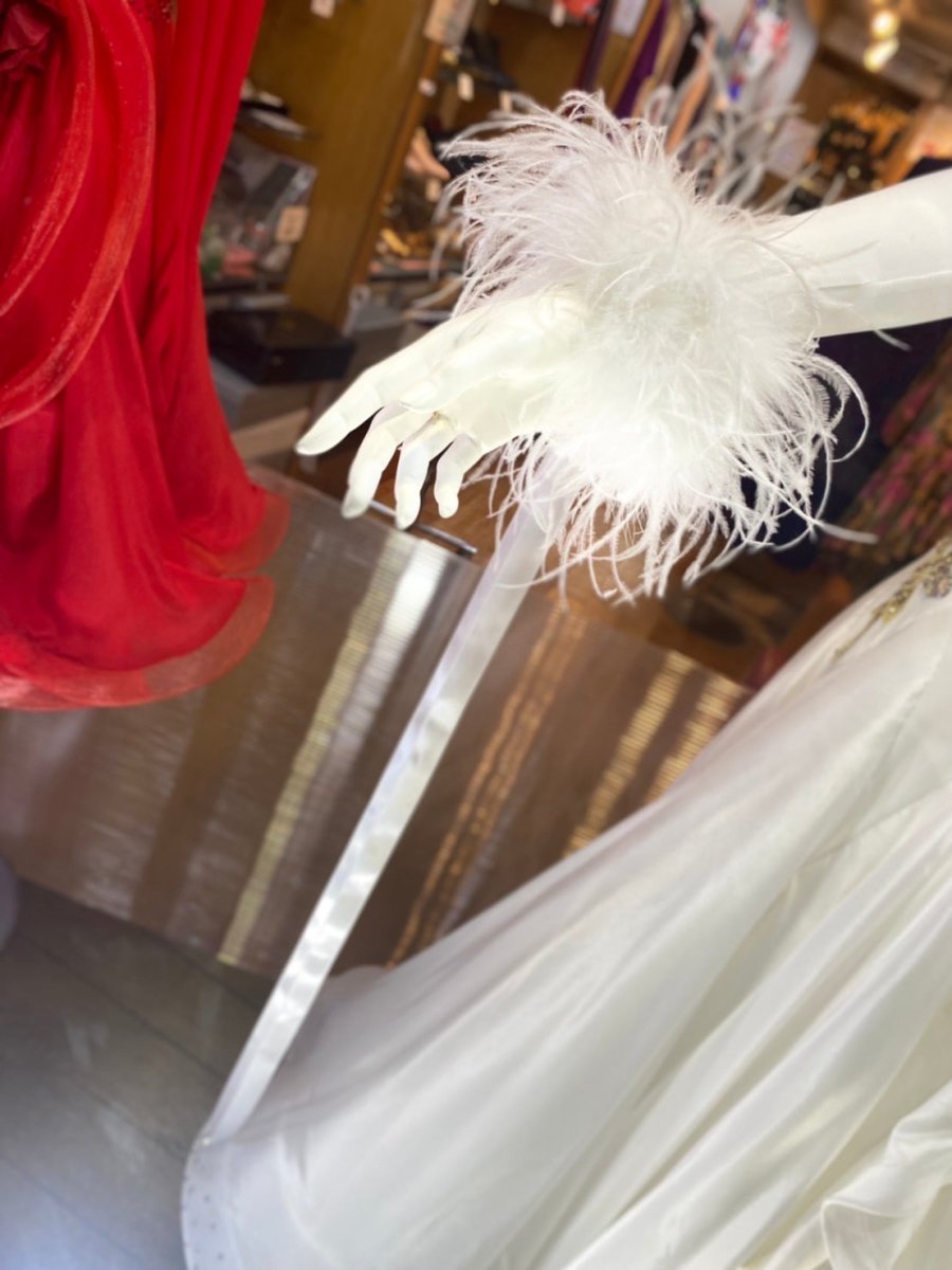 社交ダンス用 オーストリッチ羽根 リストバンド（サテンリボン付き